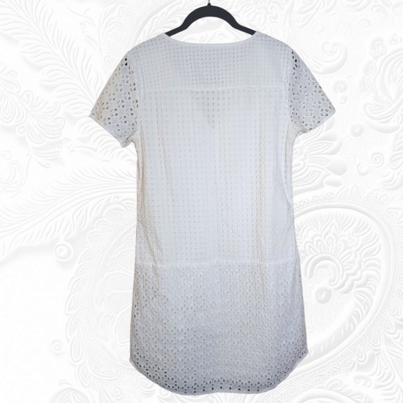Three Dots White Eyelet Short Sleeve Shift Dress Size Small - Picture 3 of 3